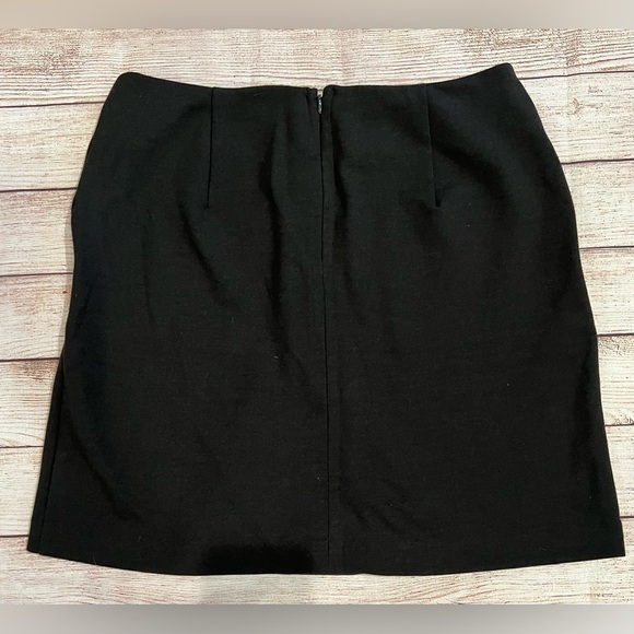 NWT- Adrienne Vittadini black pencil skirt size 10 - Picture 2 of 6